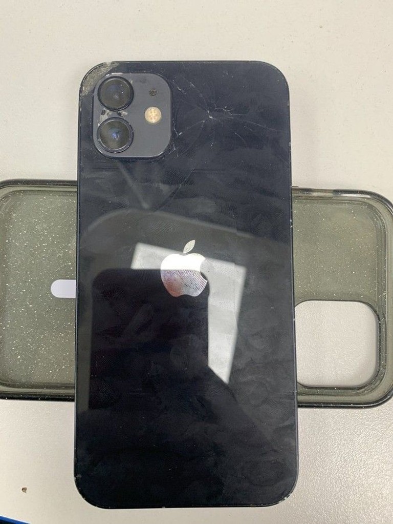 Дешиво Apple iPhone 12 64GB (PRODUCT)RED с ломбарда