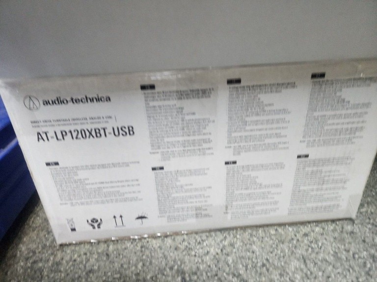 Дешиво Audio-technica AT-LP120XBT-USB с ломбарда
