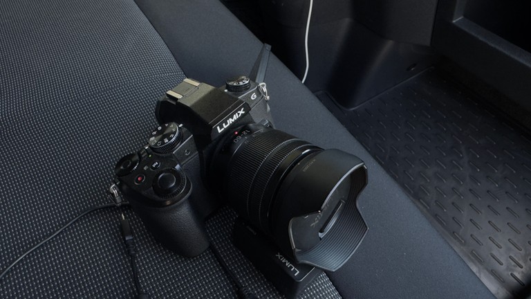 Panasonic Lumix DMC-G80 kit (12-60mm) Black (DMC-G80MEE-K) Код:null. Зображення 9