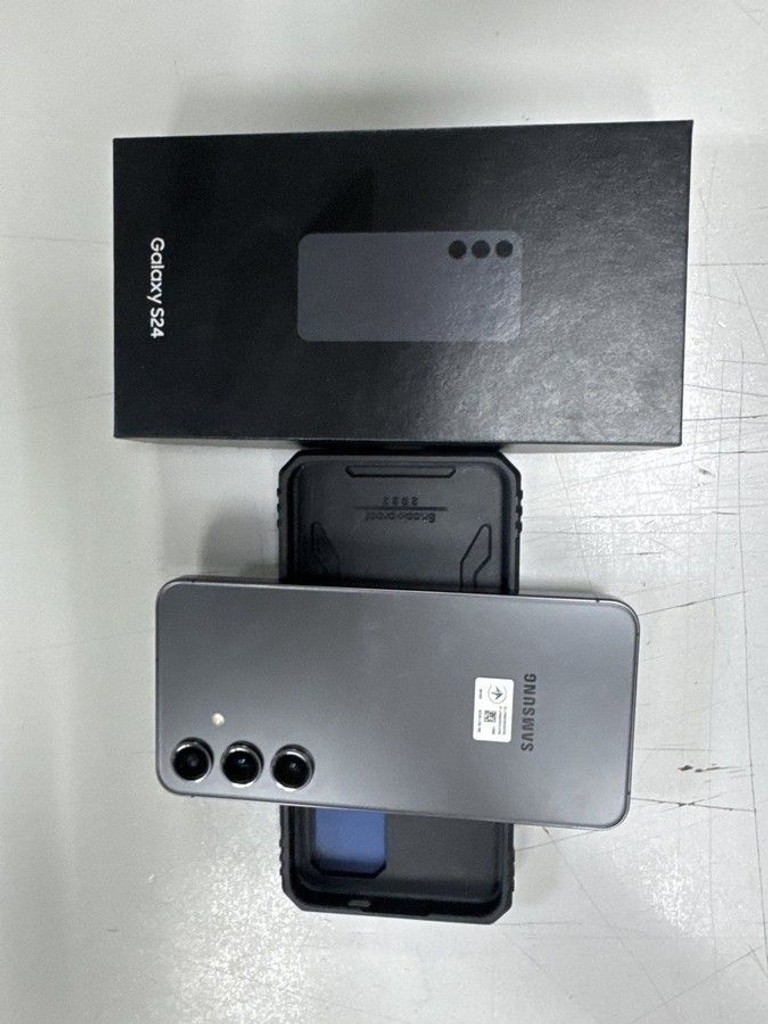 Купити Samsung galaxy s24 8/256gb Б/У
