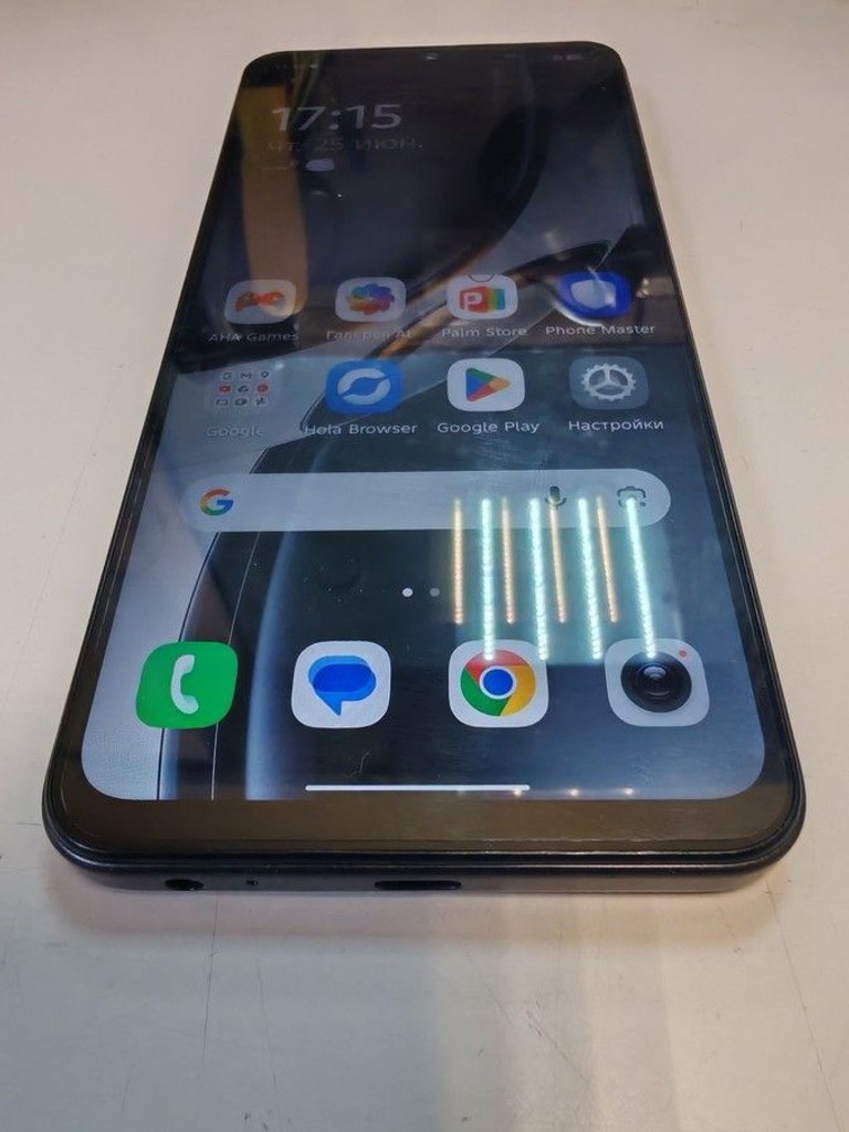 Дешиво Tecno Spark Go 3 4/128GB Ink Black (4894947105272) с ломбарда