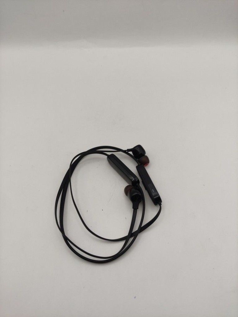 Объявление Jbl tune 125bt Б/У