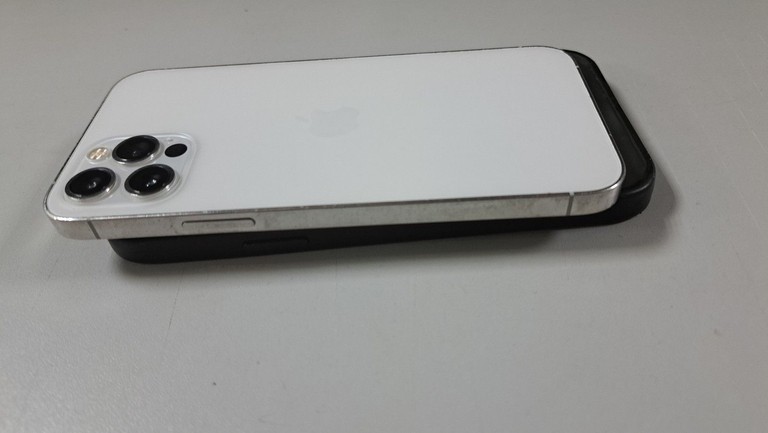 Apple iphone 12 pro 256gb Код:01-201013961. Изображение 7