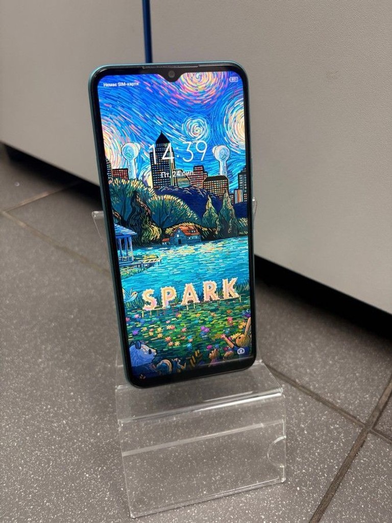 Оголошення Tecno spark 8c kg5k 4/128gb Б/У
