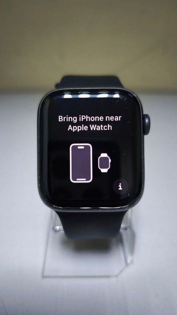 Купити Apple watch se gps 44mm aluminum case Б/У