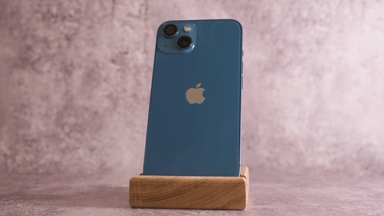 Купить Apple Iphone 13 blue 128 Б/У
