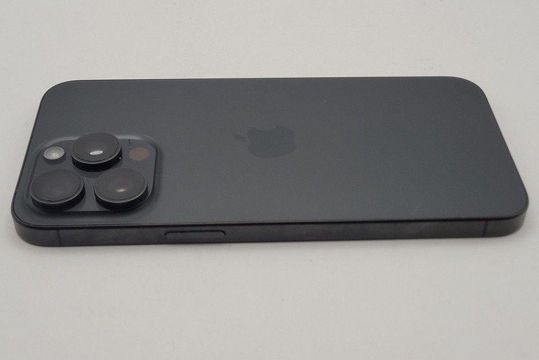 Apple iphone 15 pro max 256gb Код:01-201052236. Зображення 6