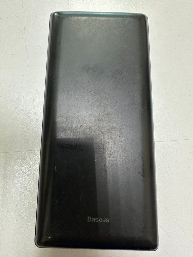 Дешево Baseus x30 30000mah з ломбарду