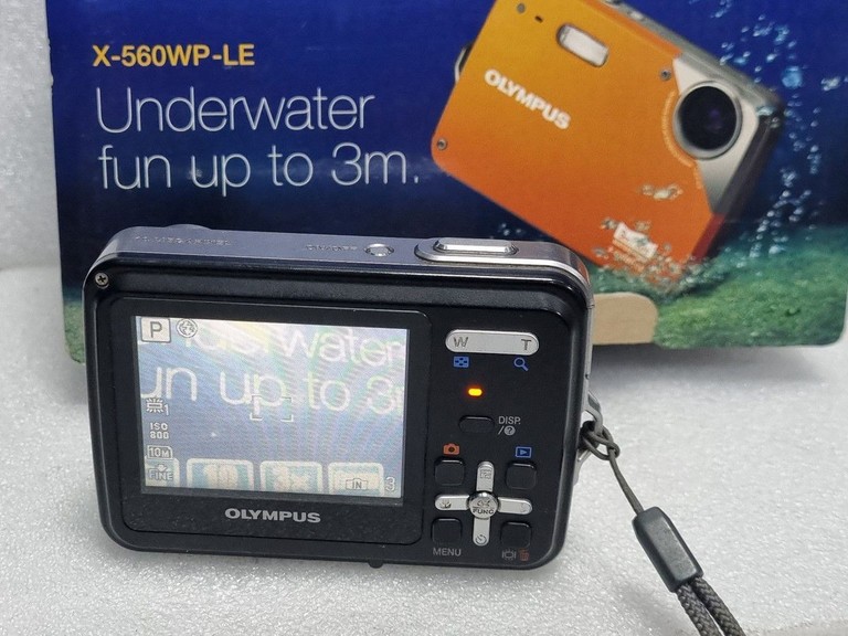 Дешево Olympus x-560wp з ломбарду