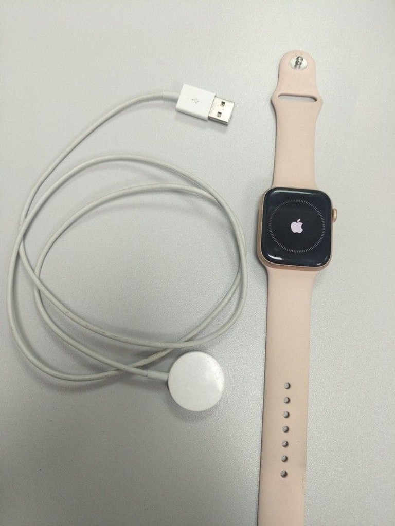 Объявление Apple watch series 6 gps 44mm aluminum case Б/У