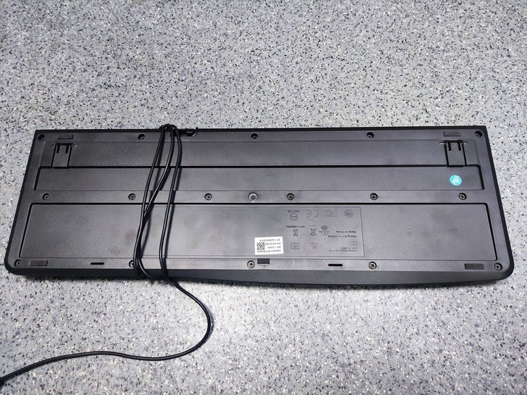 Дешево Logitech k120 з ломбарду