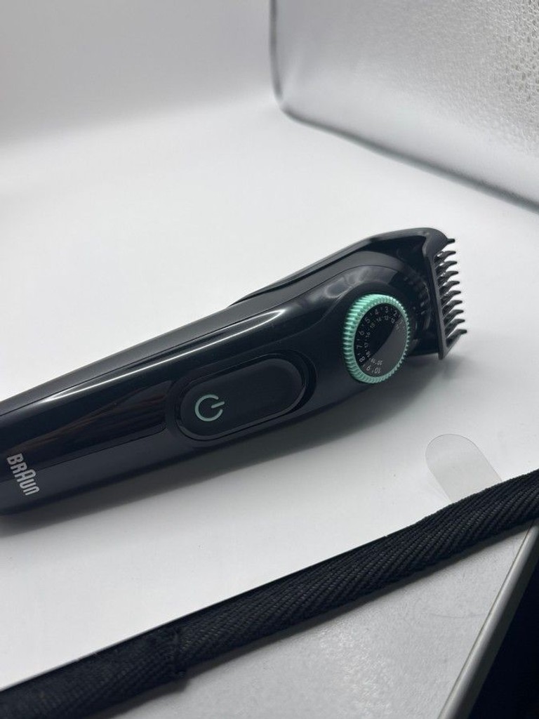 Дешиво Braun BeardTrimmer 3 BT3411 с ломбарда
