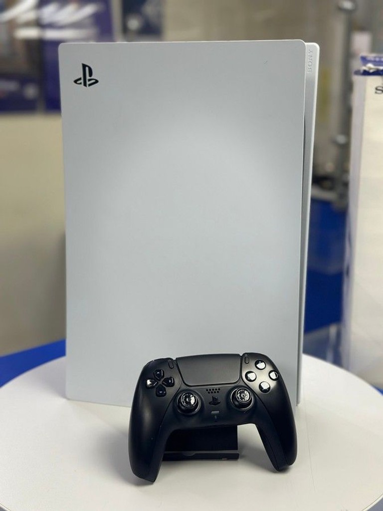 Дешиво Sony PlayStation 5 825GB с ломбарда