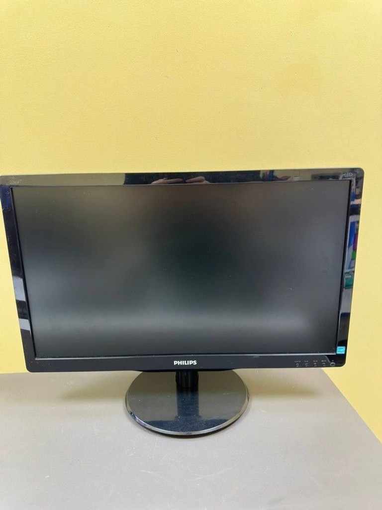 Купить Philips 226v4l Б/У