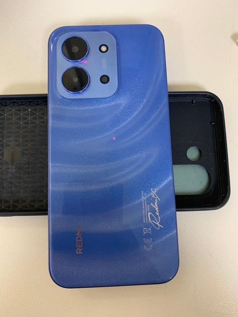 Купити Xiaomi redmi 15c 4g 4/256gb Б/У
