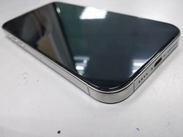 Apple iphone 16 pro max 256gb Код:01-201143029. Зображення 9