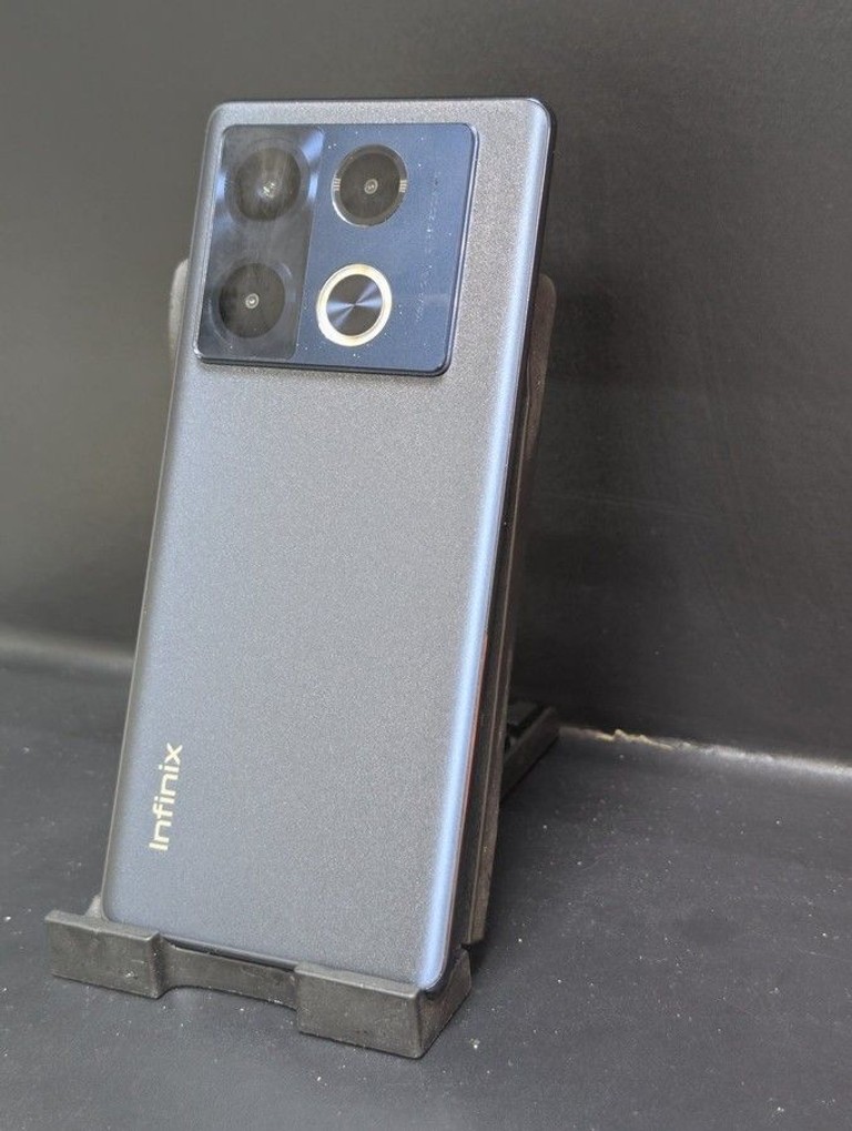 Розпродаж Infinix note 40 pro 12/256gb, продавець Техноскарб