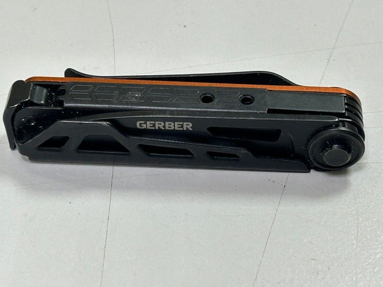 Объявление Gerber Armbar Trade - Silver (1064416) Б/У