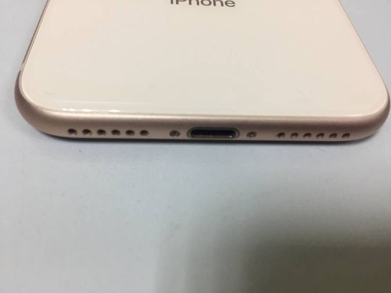 Apple iphone 8 64gb Код:01-19112532. Изображение 5