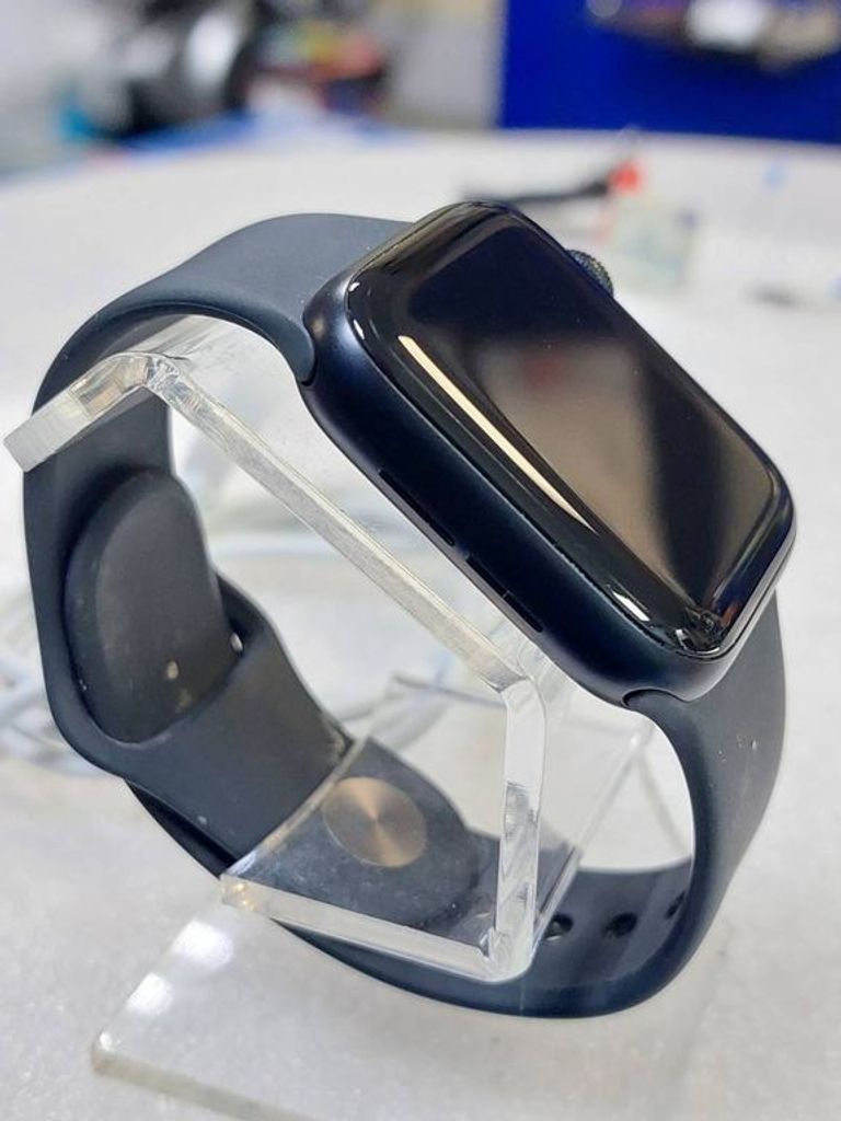 Apple watch se 2 gps 40mm aluminium case Код:01-19276018. Изображение 5