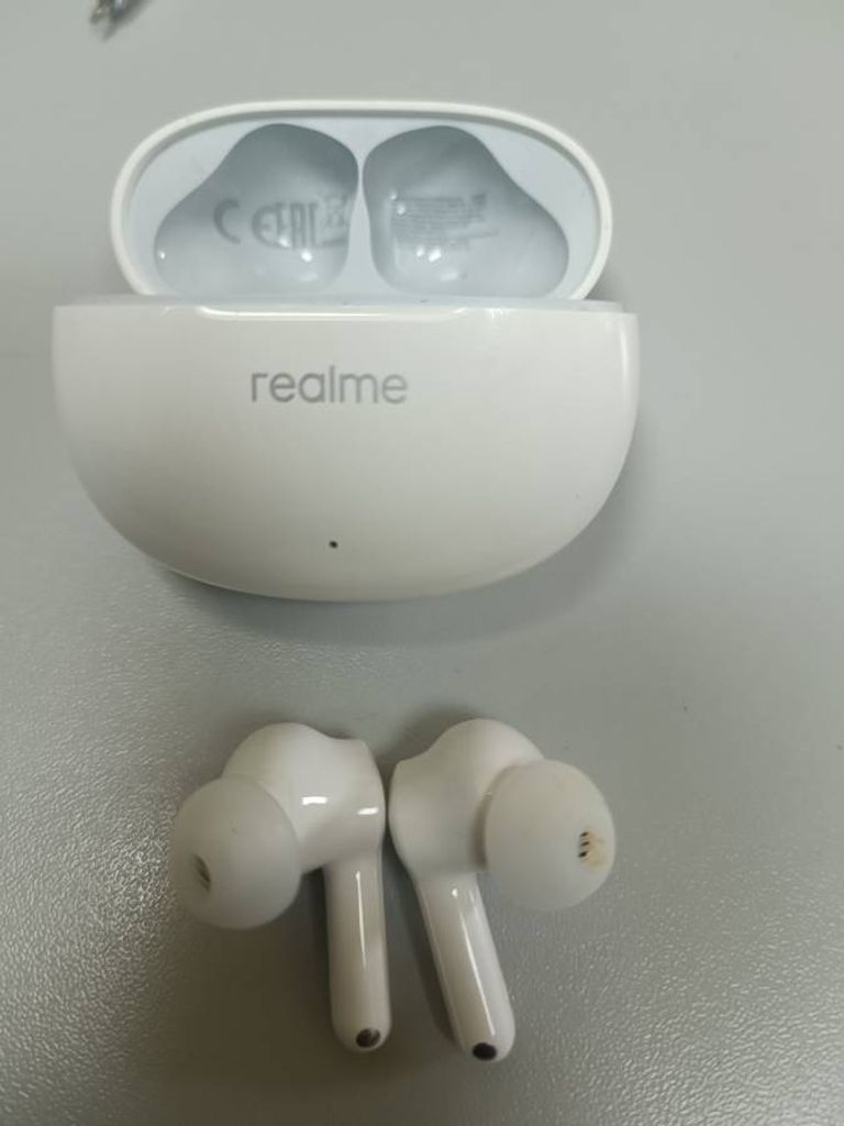 Realme buds t100 