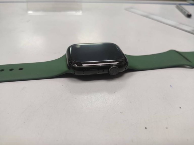 Apple watch series 7 gps 45mm aluminum case with sport band