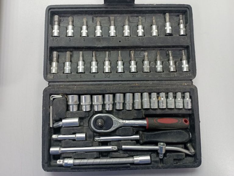 Купити Intertool 46 предметів Б/У