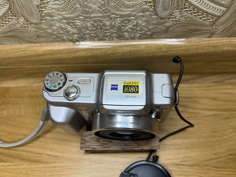 Sony Cyber-shot DSC-H3 Код:null. Изображение 6