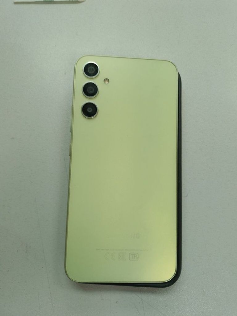 Оголошення Samsung galaxy a34 5g sm-a346e 8/256gb Б/У