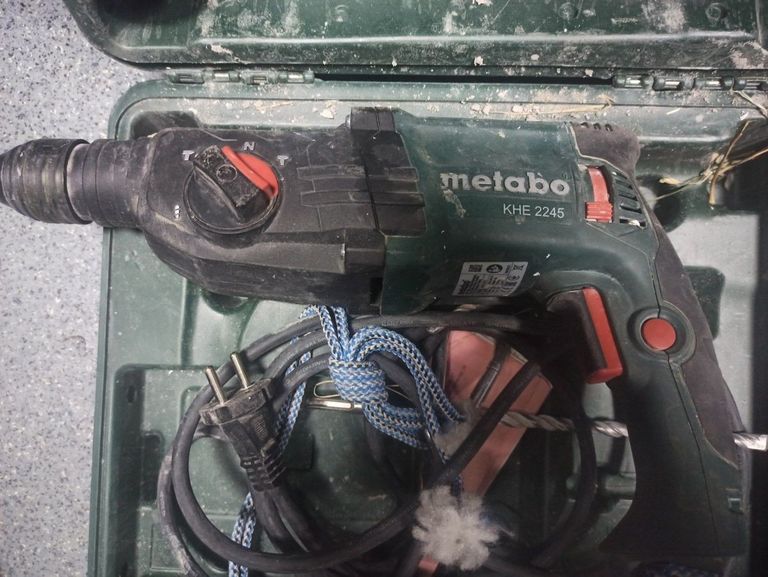 Купити Metabo KHE 2245 (601708500) Б/У