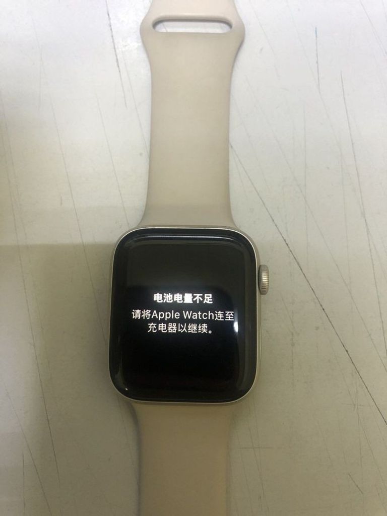 Купити Apple watch se 2 gps 44mm aluminum case with sport Б/У