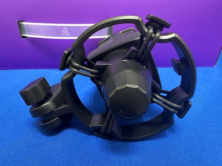 Дешево Fifine Q6W White з ломбарду