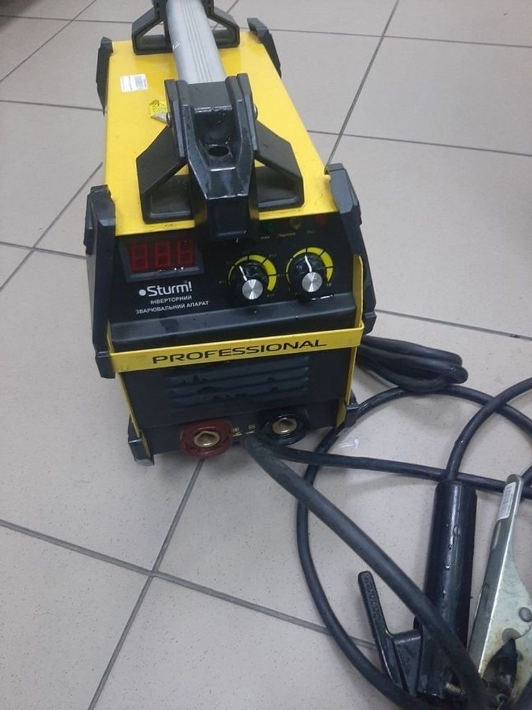 Дешево Sturm AW97I310DP з ломбарду