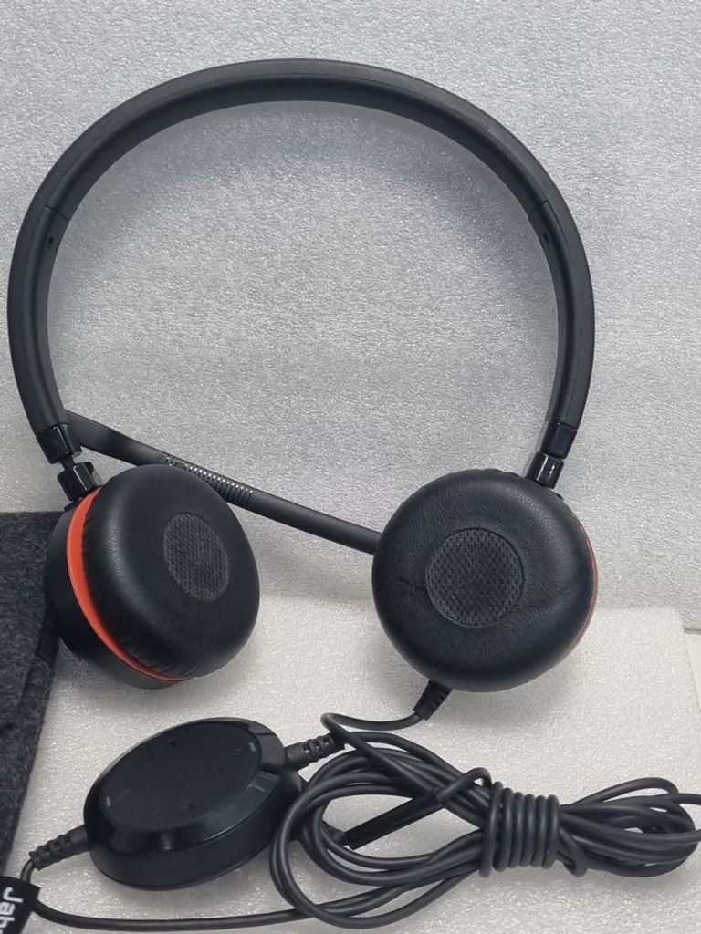 Оголошення Jabra evolve 20 ms stereo Б/У