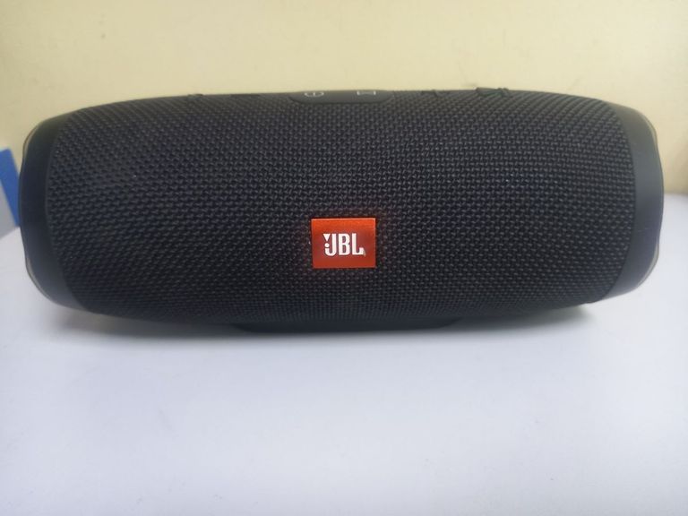 Купити JBL Charge 3 Red (CHARGE3RED) Б/У
