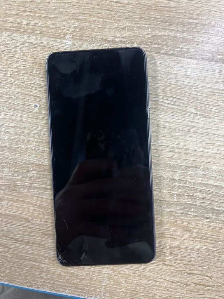 Купити Samsung galaxy s21 sm-g9910 8/128gb Б/У