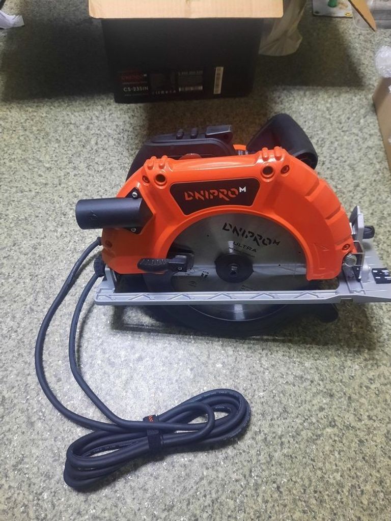 Оголошення Dnipro-M cs-235in Б/У