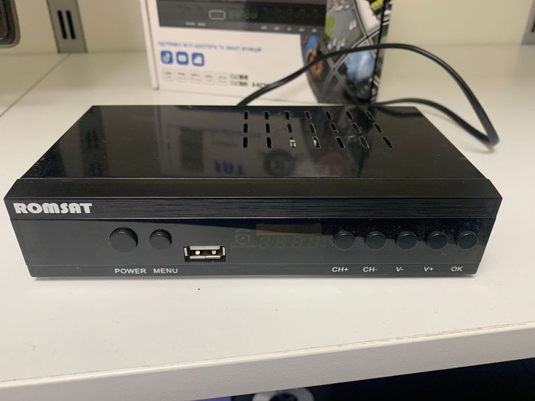 Купити Romsat t7090hd Б/У