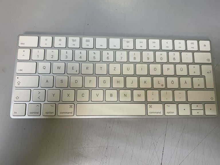 Оголошення Apple magic keyboard Б/У