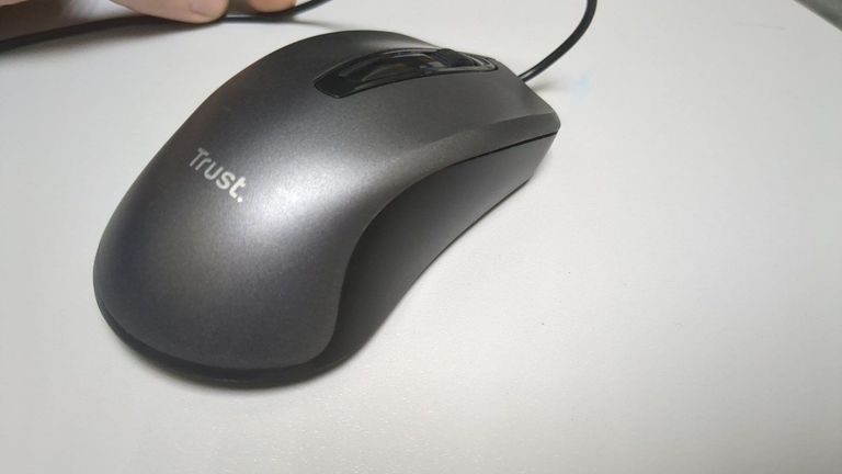 Объявление Trust Carve USB Mouse (23733) Б/У