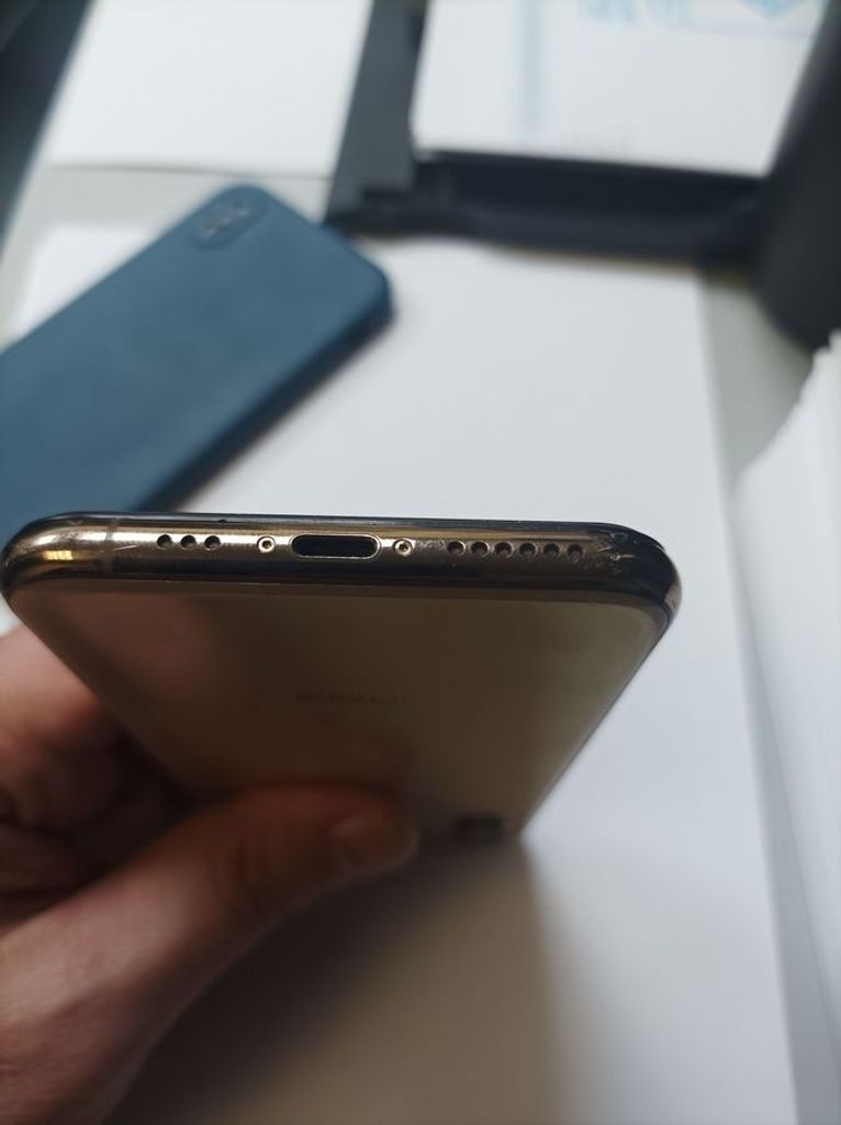 Apple iphone xs 64gb Код:01-200820478. Изображение 7