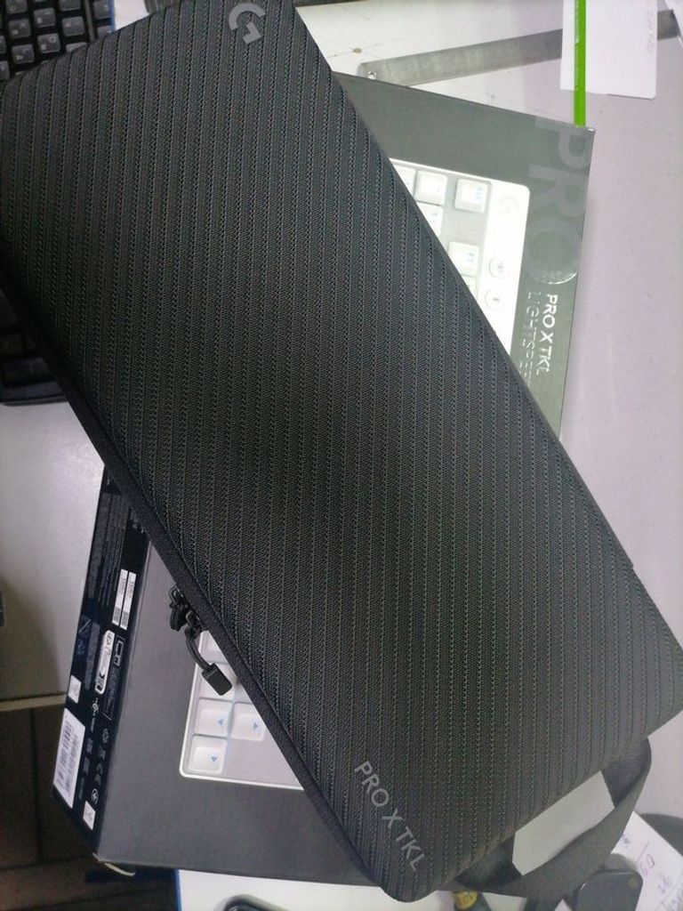 Дешиво Logitech g pro x tkl lightspeed с ломбарда