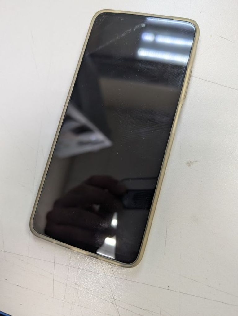 Дешево Motorola moto g15 8/512gb з ломбарду