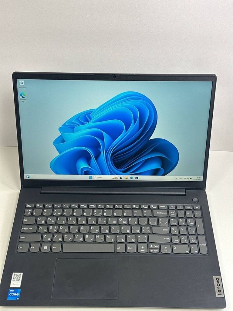 Купити Lenovo 15/core i5-13420h ddr5/16gb ddr5/hdd *відсутній/ssd 512 gb/*інтегрована Б/У