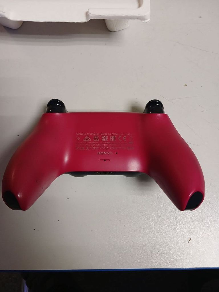 Дешево Sony DualSense Black з ломбарду