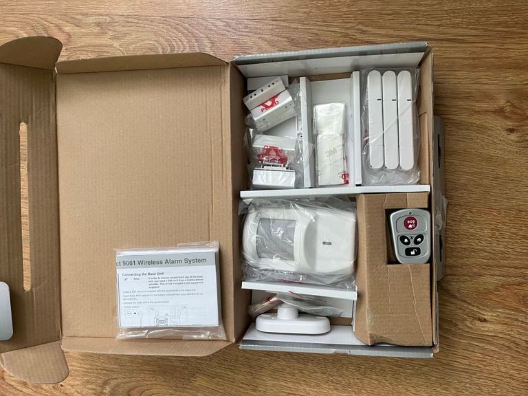 Дешево Olympia Protect 9061 GSM з ломбарду