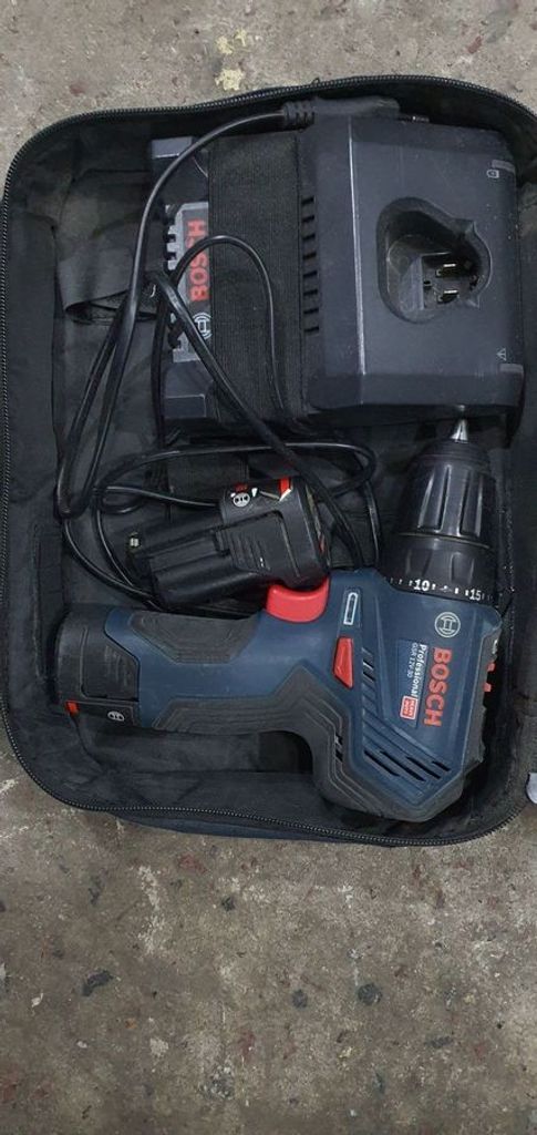 Объявление Bosch gsr 12v-30 2акб зп Б/У
