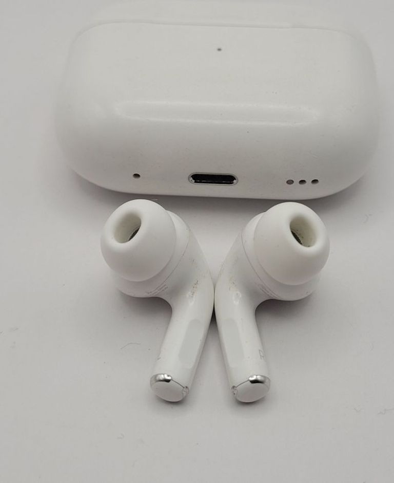 Дешево Apple airpods pro 2nd generation magsafe з ломбарду