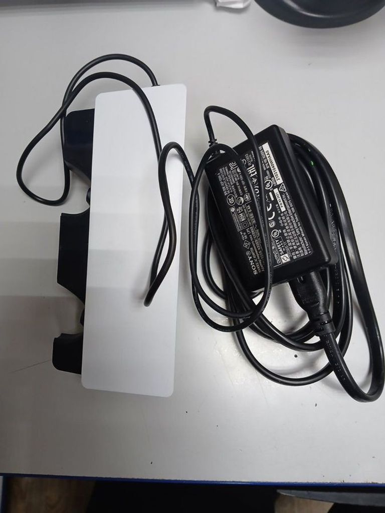 Розпродаж Sony dualsense charging station cfi-zds1, продавець Техноскарб