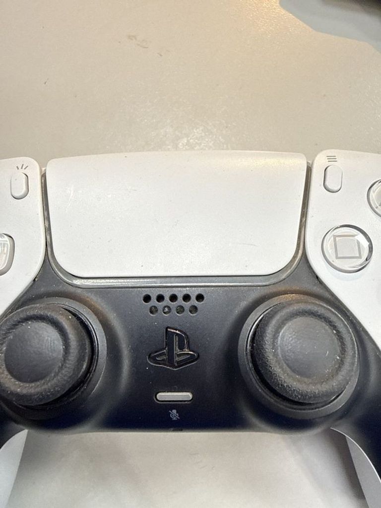 Дешево Sony DualSense Black з ломбарду